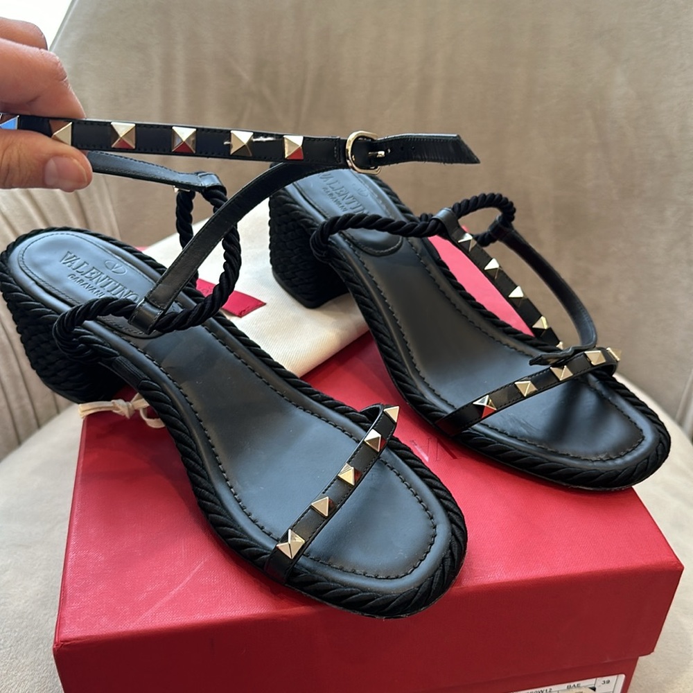 Valentino Garvani Rockstud Leather Rope Ankle Strap Sandals 65 MM Heel Black 39 - Picture 2 of 16